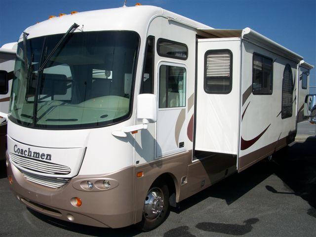 Used 2004 Coachmen Aurora 3480DS Class A - Gas For Sale